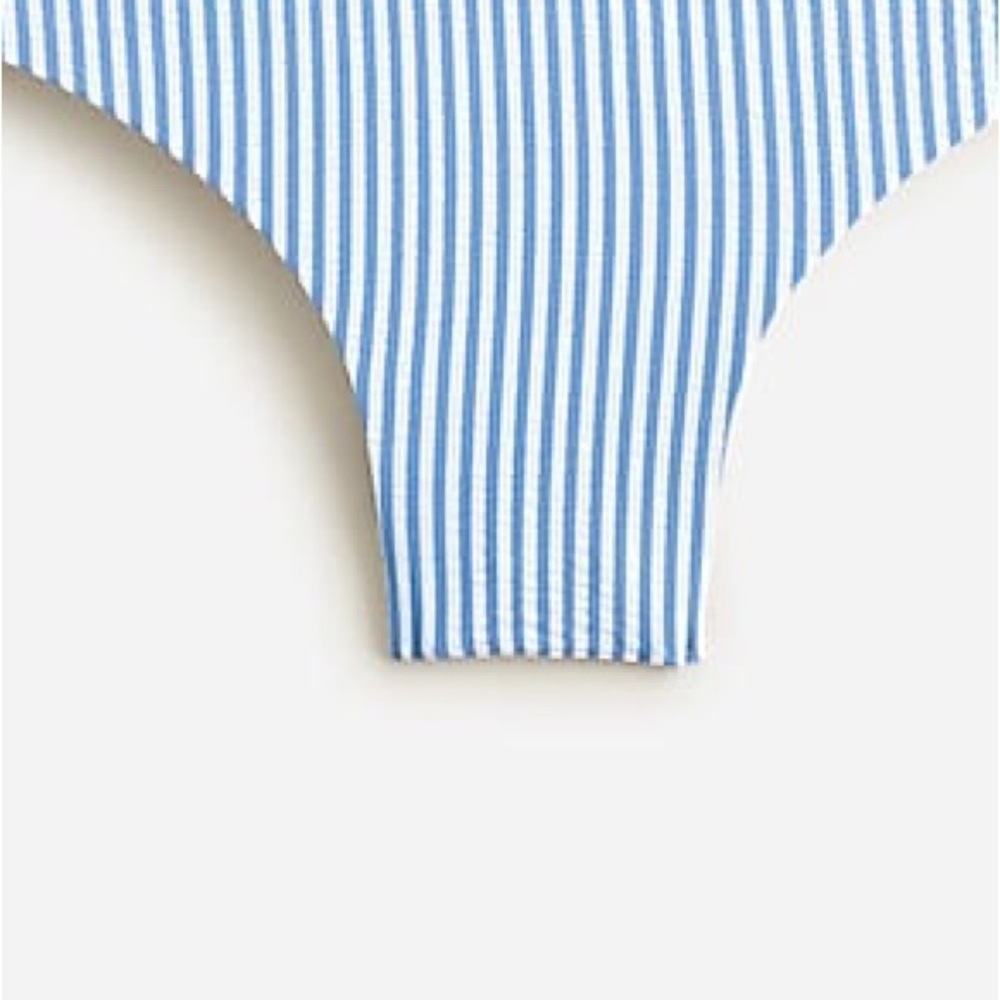 J Crew Hipster Bikini Swim Bottom in Seersucker Blue/White Stripe M (8-10) NWT